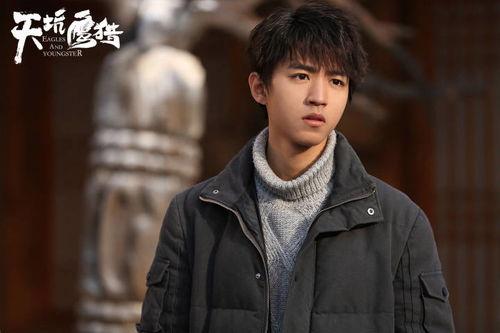 王俊凯爆料邓超视频播放,幕后真相竟是这样！  第1张